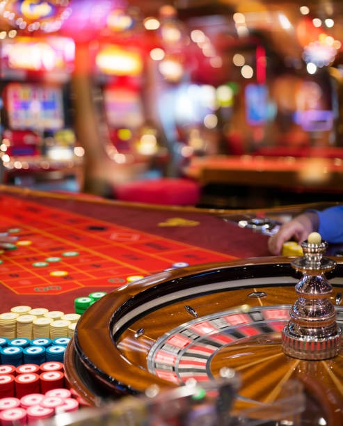 Slot game grid displaying Aviator, Sweet Bonanza, and Gates of Olympus titles
